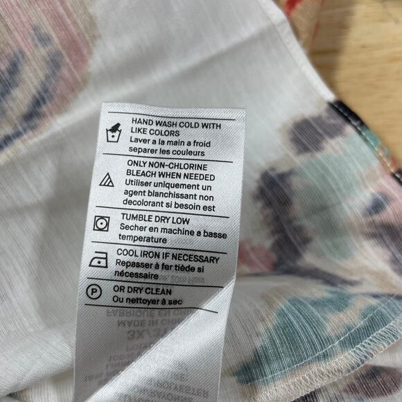 Vince NWT Vince Ikat Floral Smocked Tiered Midi Maxi Skirt Pockets Size 3X - Picture 11 of 12